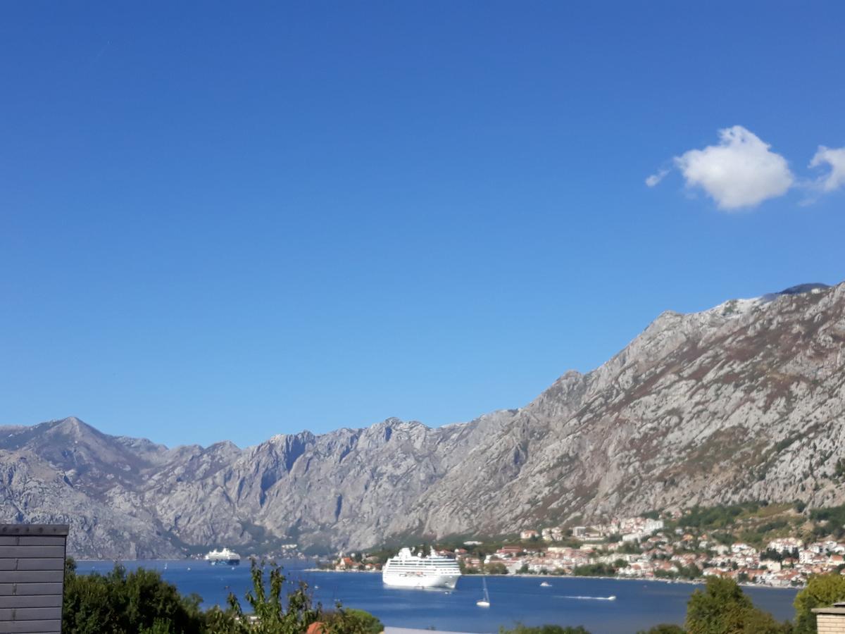 Maritimo Apartments Kotor Exterior foto