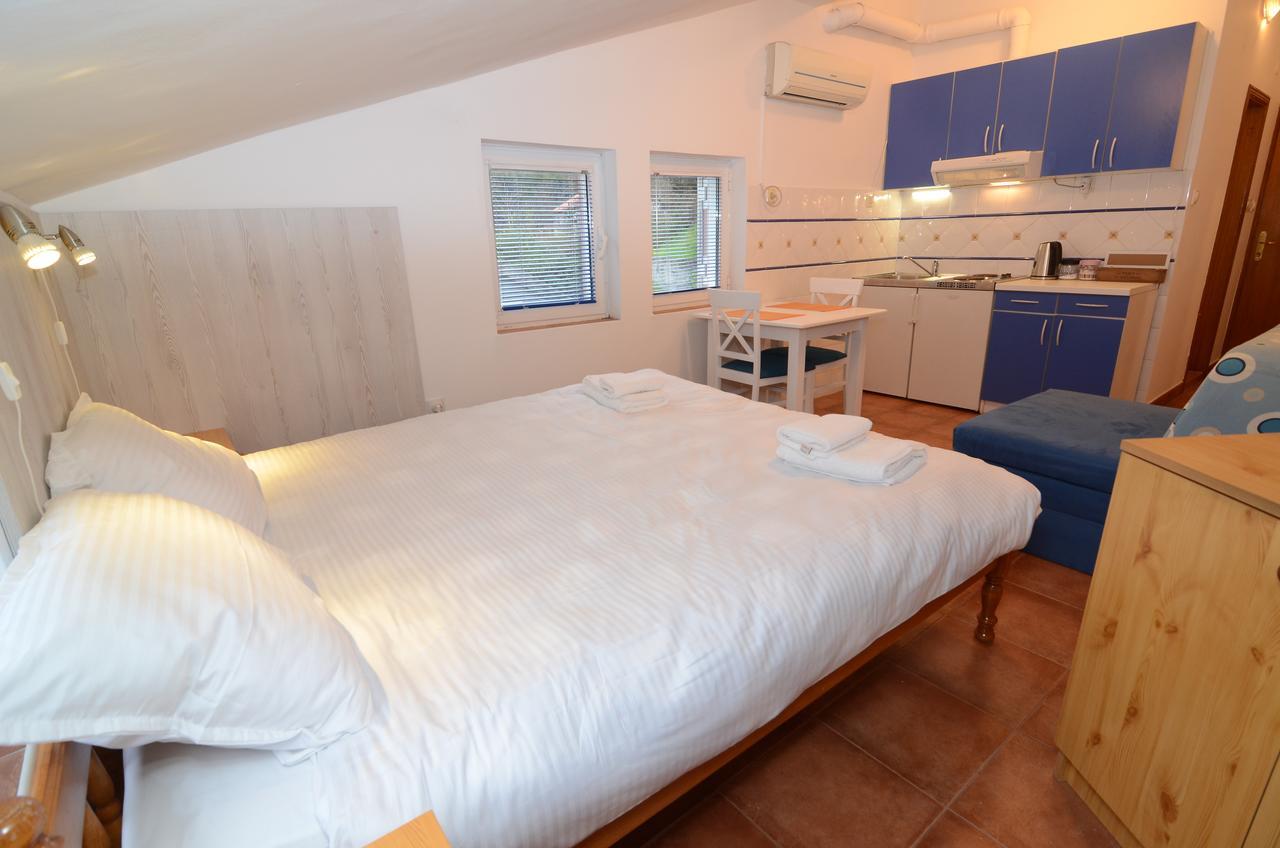 Maritimo Apartments Kotor Exterior foto